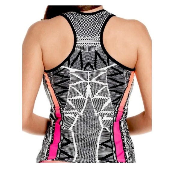 Lucky in Love Santa Fe Glow Tank - Picture 4 of 14